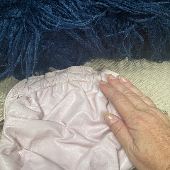 Pink  Vintage leather Petite crossbody - Picture 9 of 10